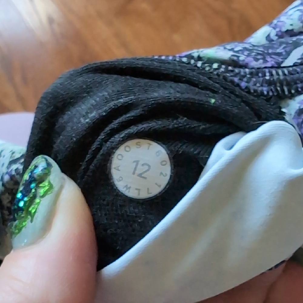 lululemon athletica Multicolor Patterned Leggings - Picture 4 of 4